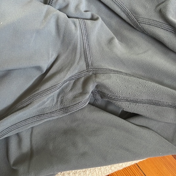 Lululemon Align High Rise Crop 21” size 4 in color Steam Blue - Picture 3 of 6